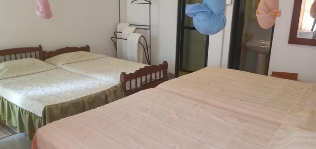 Hotel Shalini Anurâdhapura Extérieur photo